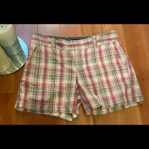 Tommy Hilfiger Women’s Pink and Green Plaid Shorts